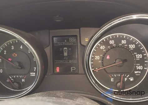 2013 Jeep Grand Cherokee Laredo z USA, uszkodzony, nr VIN 1C4RJFAG7DC503189